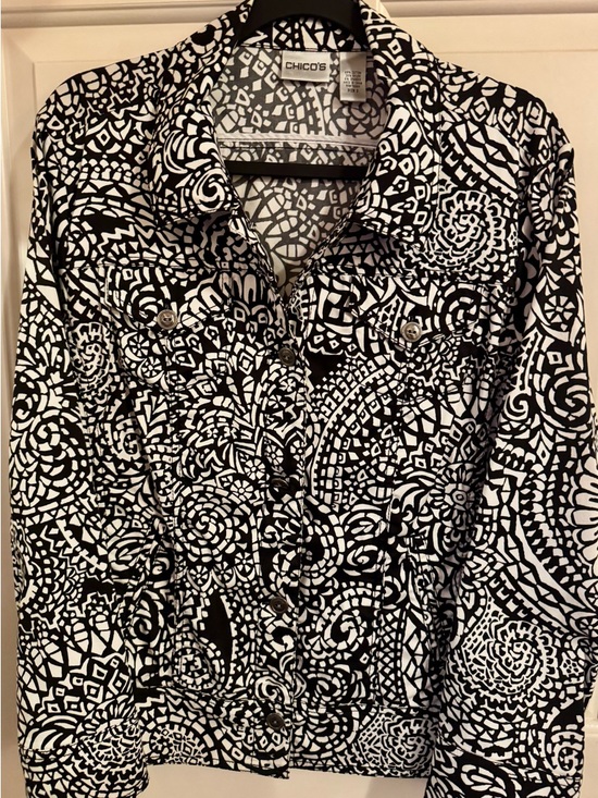 Chico's Jackets & Blazers - Chico's Black & White Graphic Swirl Button-Down Shirt Jacket